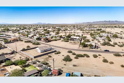4125 N Monarch Drive #10, Eloy, AZ 85131 - Photo 10