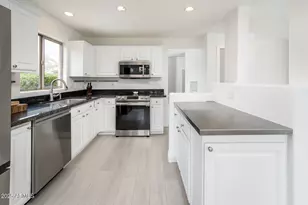 10219 E Le Marche Dr, Scottsdale, AZ 85255 - Photo 12