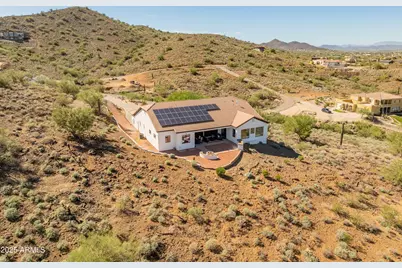 33219 N 7th Place, Phoenix, AZ 85085 - Photo 8