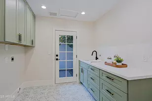 18 W Kaler Dr, Phoenix, AZ 85021 - Photo 70