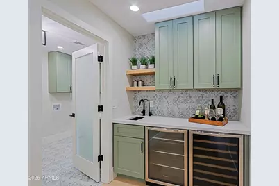 18 W Kaler Drive, Phoenix, AZ 85021 - Photo 14