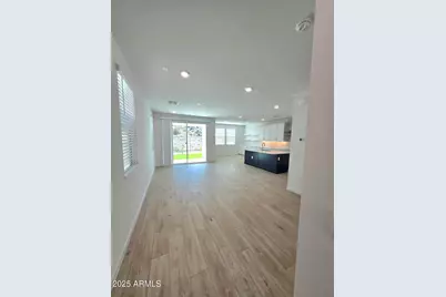 1161 E Kachina Trail, Phoenix, AZ 85042 - Photo 4