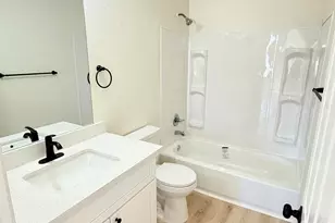 7783 N 58th Ave, Glendale, AZ 85301 - Photo 32