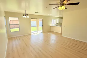 7783 N 58th Ave, Glendale, AZ 85301 - Photo 6