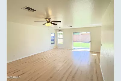 7783 N 58th Avenue, Glendale, AZ 85301 - Photo 10