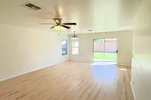 7783 N 58th Ave, Glendale, AZ 85301 - Photo 10