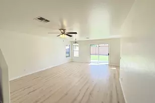 7783 N 58th Ave, Glendale, AZ 85301 - Photo 6
