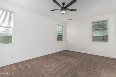 305 E Leland Road, San Tan Valley, AZ 85140 - Photo 10