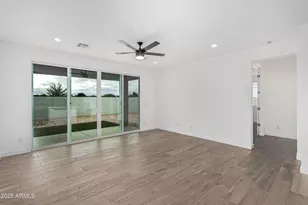 305 E Leland Rd, San Tan Valley, AZ 85140 - Photo 4