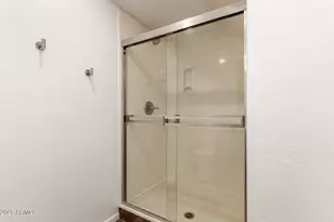 3935 E Rough Rider Rd, Phoenix, AZ 85050 - Photo 24