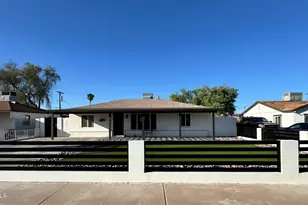 222 E Southgate Ave, Phoenix, AZ 85040 - Photo 1