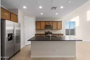 16223 W Pinnacle Vis Dr, Surprise, AZ 85387 - Photo 6