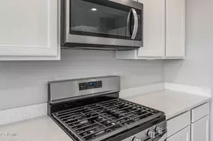 16224 W Pinnacle Vis Dr, Surprise, AZ 85387 - Photo 12