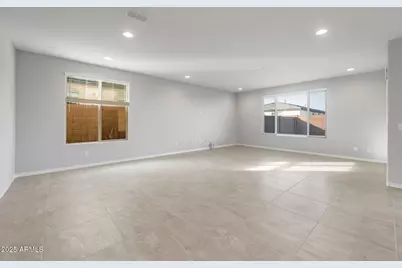 16224 W Pinnacle Vista Drive, Surprise, AZ 85387 - Photo 6