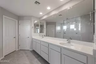 16224 W Pinnacle Vis Dr, Surprise, AZ 85387 - Photo 18