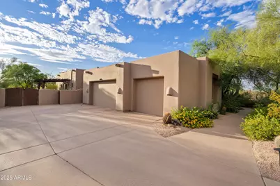 3930 N Pinnacle Hills Circle, Mesa, AZ 85207 - Photo 36