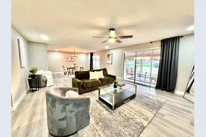 18442 N 104th Avenue, Sun City, AZ 85373 - Photo 1