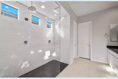 25049 N 170th Drive, Surprise, AZ 85387 - Photo 26