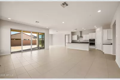 25049 N 170th Drive, Surprise, AZ 85387 - Photo 14