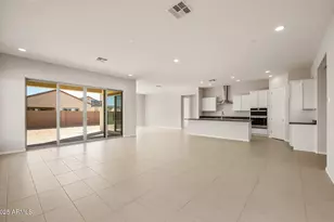 25049 N 170th Dr, Surprise, AZ 85387 - Photo 14