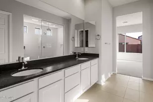 25049 N 170th Dr, Surprise, AZ 85387 - Photo 28