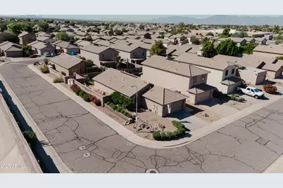 4745 E Silverwood Drive, Phoenix, AZ 85048 - Photo 6