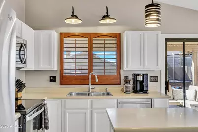 4745 E Silverwood Drive, Phoenix, AZ 85048 - Photo 14