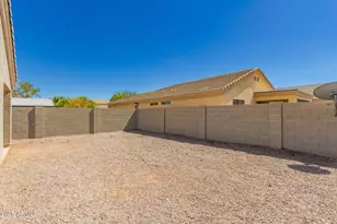 43999 W Magnolia Rd, Maricopa, AZ 85138 - Photo 30