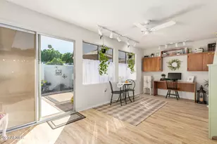 13637 N Del Webb Blvd, Sun City, AZ 85351 - Photo 2