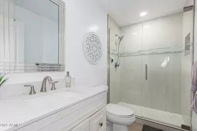 8490 E Chaparral Road, Scottsdale, AZ 85250 - Photo 18