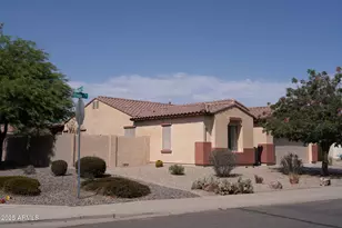1672 E Elaine Ct, Casa Grande, AZ 85122 - Photo 2