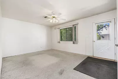 15 W Medlock Drive, Phoenix, AZ 85013 - Photo 52