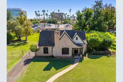 15 W Medlock Drive, Phoenix, AZ 85013 - Photo 2