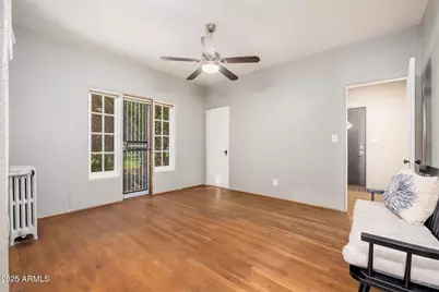 15 W Medlock Drive, Phoenix, AZ 85013 - Photo 34