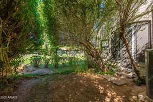 15 W Medlock Dr, Phoenix, AZ 85013 - Photo 72