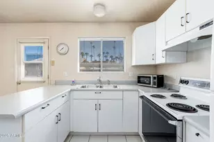 15 W Medlock Dr, Phoenix, AZ 85013 - Photo 56