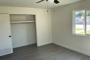 11525 N 81st Ave, Peoria, AZ 85345 - Photo 18