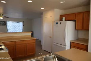 34802 W Elliot Rd, Arlington, AZ 85322 - Photo 28