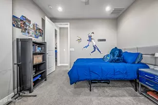 22211 N 31st St, Phoenix, AZ 85050 - Photo 36