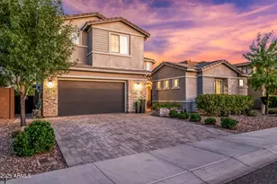 22211 N 31st St, Phoenix, AZ 85050 - Photo 2