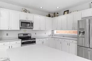 3603 E Indigo Bay Ct, Gilbert, AZ 85234 - Photo 16