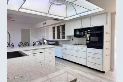 10414 W Ponderosa Circle, Sun City, AZ 85373 - Photo 10