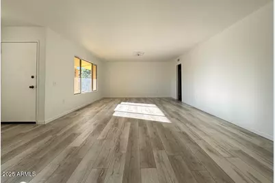 10414 W Ponderosa Circle, Sun City, AZ 85373 - Photo 6