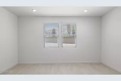 2327 W Pearce Road, Phoenix, AZ 85041 - Photo 20