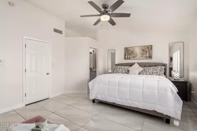 8611 E Garfield Street, Scottsdale, AZ 85257 - Photo 20