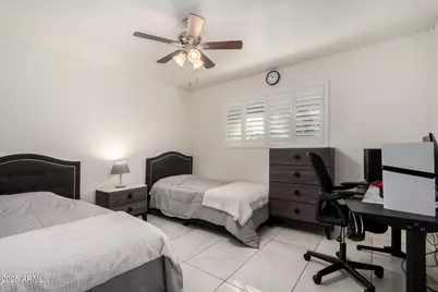 8611 E Garfield Street, Scottsdale, AZ 85257 - Photo 26