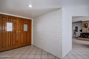 8126 N 16th Dr, Phoenix, AZ 85021 - Photo 8