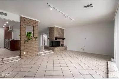 8126 N 16th Drive, Phoenix, AZ 85021 - Photo 18