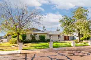 8126 N 16th Dr, Phoenix, AZ 85021 - Photo 10