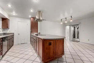 8126 N 16th Dr, Phoenix, AZ 85021 - Photo 22